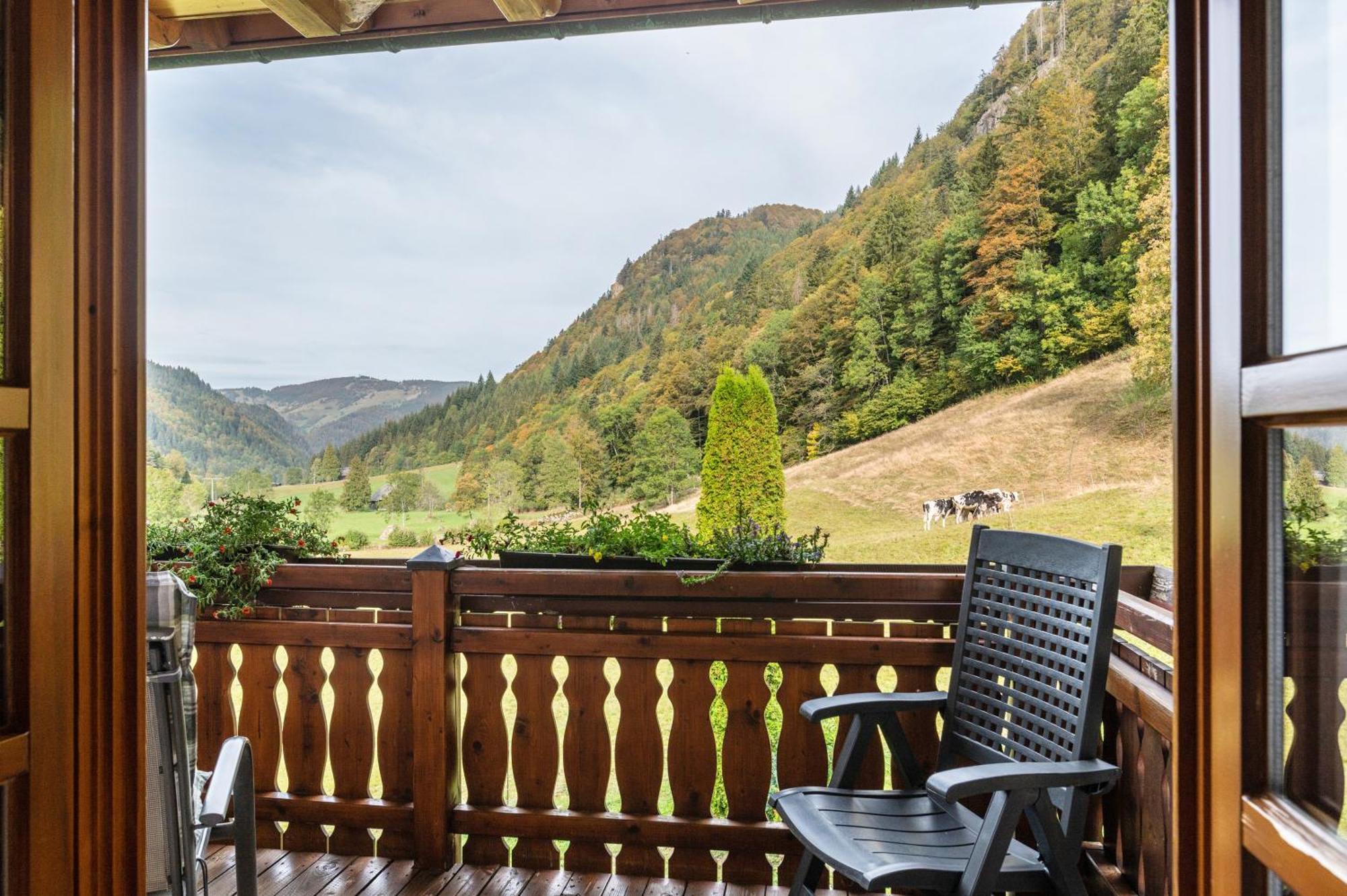 Gasthaus Zur Linde- Napf Oberried  Exterior photo
